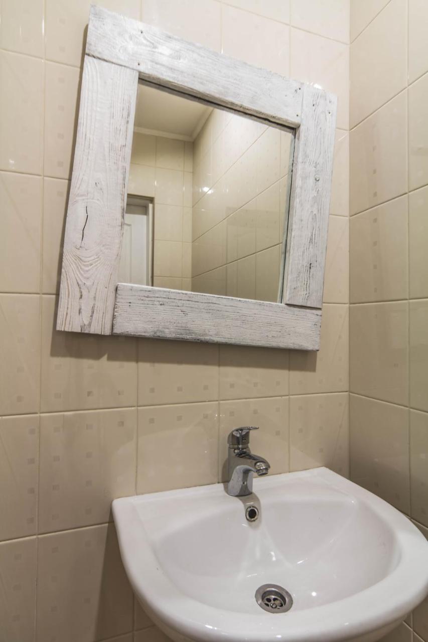 Pallet Hostel Kiev Esterno foto