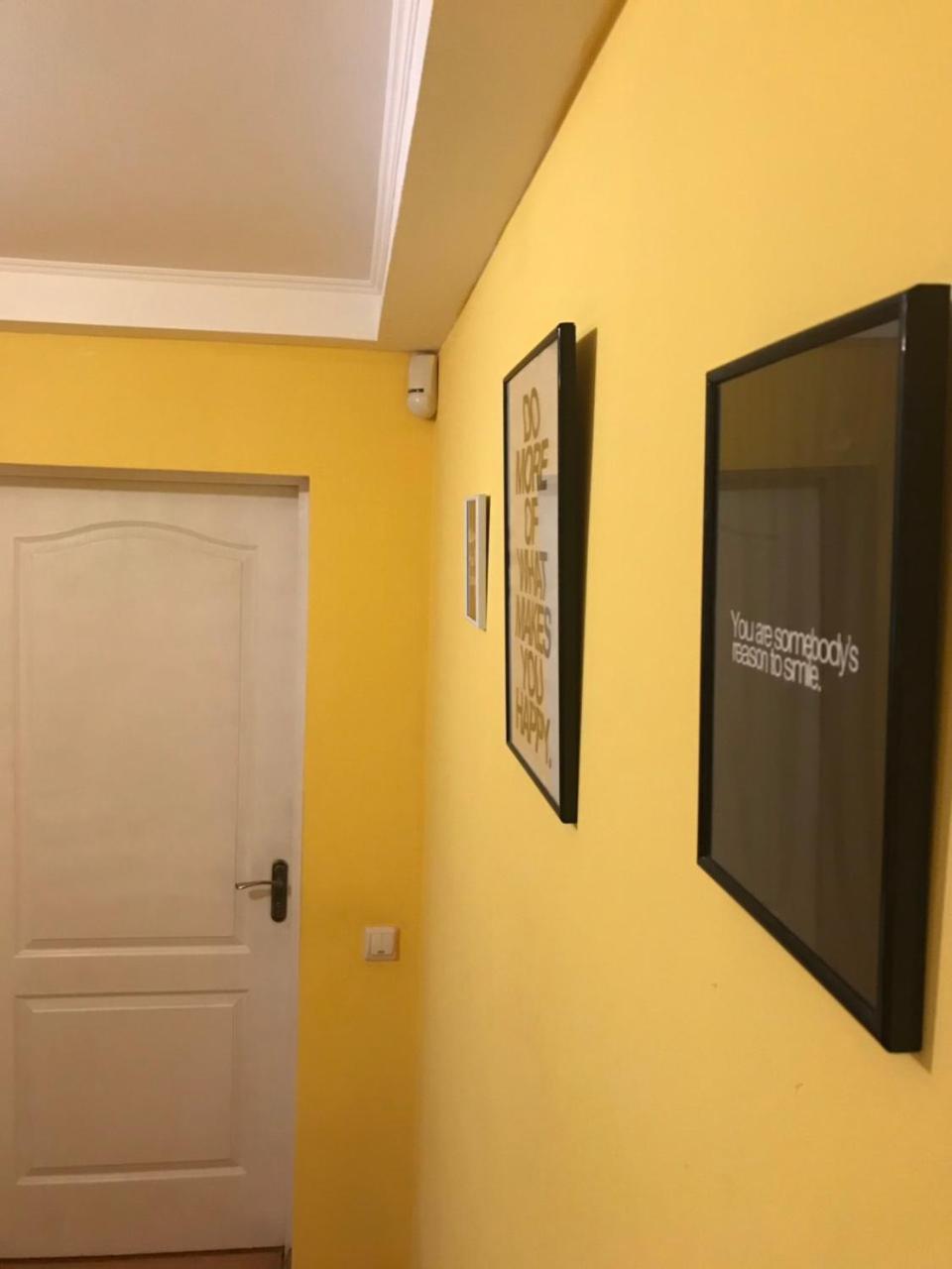 Pallet Hostel Kiev Esterno foto